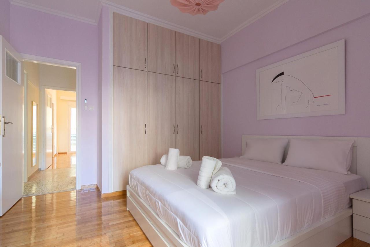 Bright And Spacious 2-Bedrooms Apartment In เอเธนส์ ภายนอก รูปภาพ